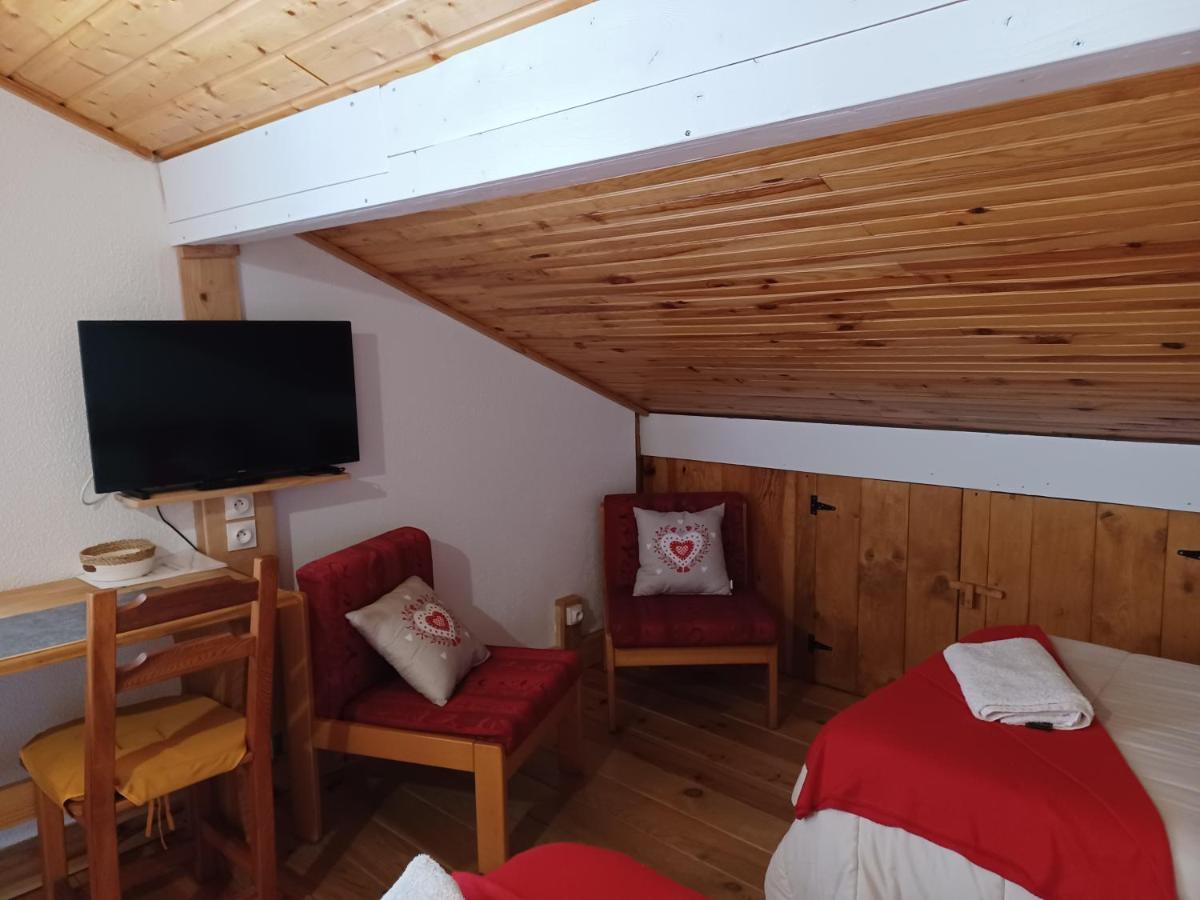 Studio L'Iseran, Et Garage Pour Motos Et Velos, Gare A 800M Fourneaux  Екстериор снимка